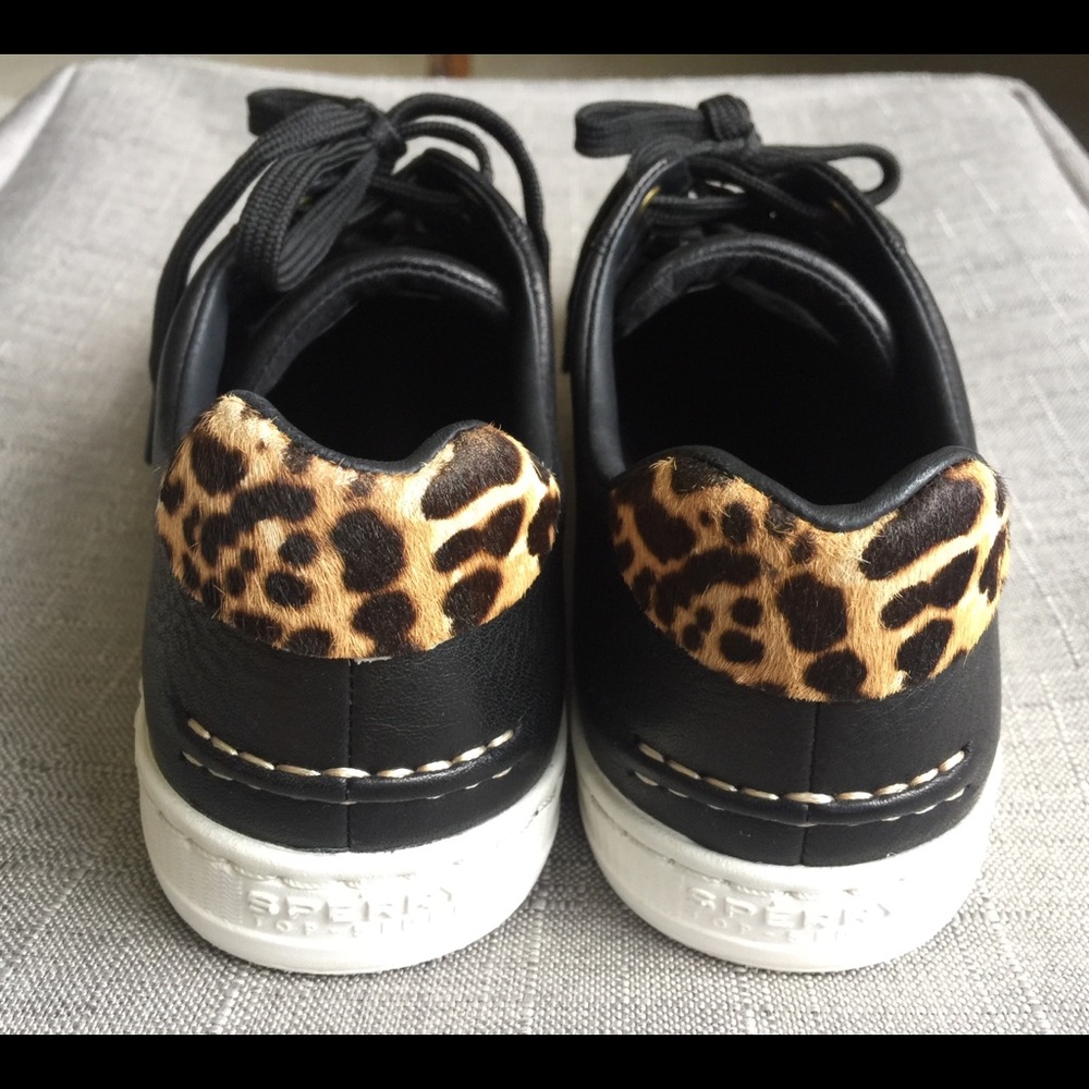 Sperry Black Leather Sneakers w/ Cheetah Print 6.5